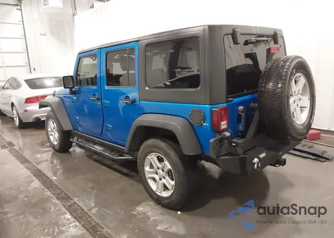 2016 Jeep Wrangler Unlimited Willys Wheeler z USA, uszkodzony, nr VIN 1C4BJWDG8GL217076